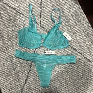 Adore Me Bra and Panty set